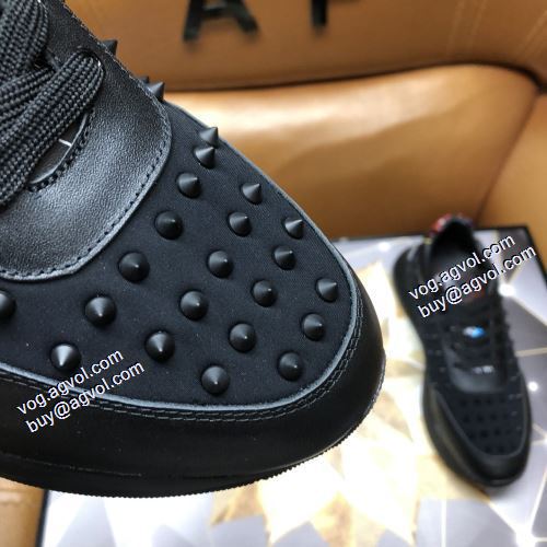 今買い◎得 2021秋冬 クリスチャンルブタン Christian Louboutin スニーカー 2色可選 クッション加工 クリスチャンルブタンスーパーコピー