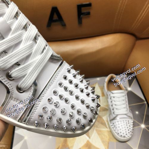 2021秋冬 ドライビングシューズ 極上の着心地 クリスチャンルブタンブランドスーパーコピー クリスチャンルブタン Christian Louboutin フラットシューズ