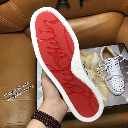 2021秋冬 ドライビングシューズ 極上の着心地 クリスチャンルブタンブランドスーパーコピー クリスチャンルブタン Christian Louboutin フラットシューズ