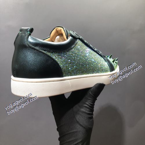 サイズ豊富 2021秋冬 クリスチャンルブタン Christian Louboutin クリスチャンルブタンブランドコピー フラットシューズ 履き心地のいい