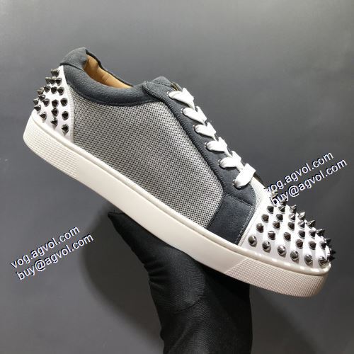 クリスチャンルブタンブランド コピー 2021秋冬 クリスチャンルブタン Christian Louboutin 上品な輝きを放つ形 フラットシューズ 滑りにくい
