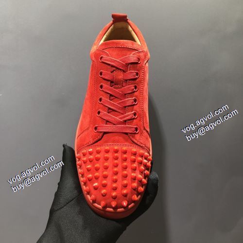 クリスチャンルブタンブランド 偽物 通販 2021秋冬 超目玉 飽きの来ない クリスチャンルブタン Christian Louboutin カジュアルシューズ