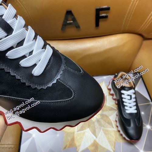 2021秋冬 クリスチャンルブタン Christian Louboutin クリスチャンルブタンブランド コピー セール中 スパイク クッション加工