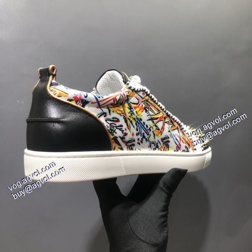 2021秋冬 クリスチャンルブタン Christian Louboutin 落ち着いた感覚 クリスチャンルブタンスーパーコピー 激安 カジュアルシューズ 極上シューズ