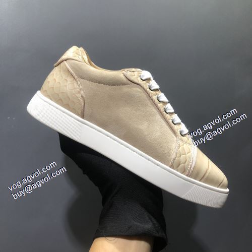 2021秋冬 クリスチャンルブタン Christian Louboutin クリスチャンルブタン偽物ブランド 長く愛用できる フラットシューズ 大人の雰囲気抜群