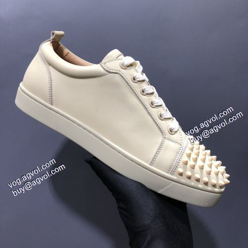 おしゃれに絶大な人気の 2021秋冬 フラットシューズ クリスチャンルブタン Christian Louboutin クリスチャンルブタンコピー 靴の滑り止め
