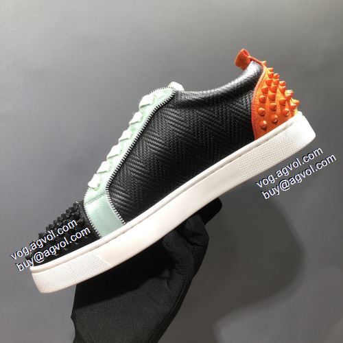 クリスチャンルブタンスーパーコピー 激安 シックスタイルに活躍 フラットシューズ 2021秋冬 クリスチャンルブタン Christian Louboutin 飽きの来ない