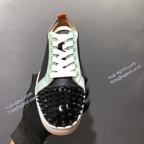 クリスチャンルブタンスーパーコピー 激安 シックスタイルに活躍 フラットシューズ 2021秋冬 クリスチャンルブタン Christian Louboutin 飽きの来ない
