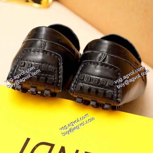 FENDIブランド 偽物 通販 2021春夏 フェンディ FENDI 超目玉 カジュアルシューズ 