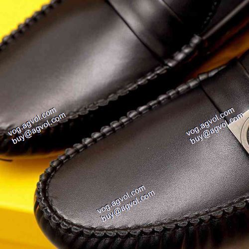 フェンディ FENDI 落ち着いた感覚 FENDIスーパーコピー 激安 2021春夏 カジュアルシューズ 