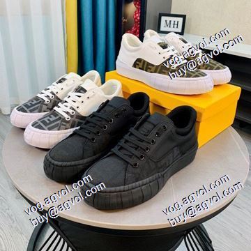 3色可選 FENDIブランド コピー 2021春夏 フェンディ FENDI ランニングシューズ コンフォート最安値に挑戦