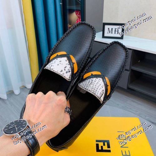 豊富なサイズ 2色可選 FENDIブランド 偽物 通販 2021春夏 フェンディ FENDI モカシンシューズ 軽い履き心地