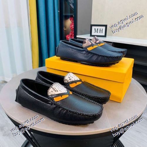豊富なサイズ 2色可選 FENDIブランド 偽物 通販 2021春夏 フェンディ FENDI モカシンシューズ 軽い履き心地