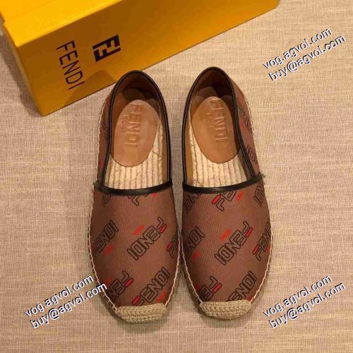 人気商品登場 柔軟 2021春夏 フェンディ FENDI 2色可選 エスバドリーユ フェンディスーパーコピー