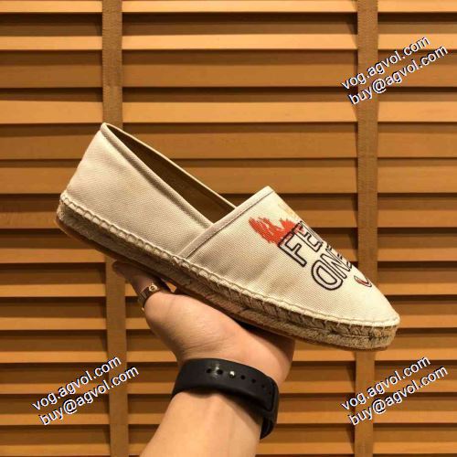 人気新品★超特価★ フェンディコピー 2021春夏 フェンディ FENDI カジュアルシュッズ 軽量