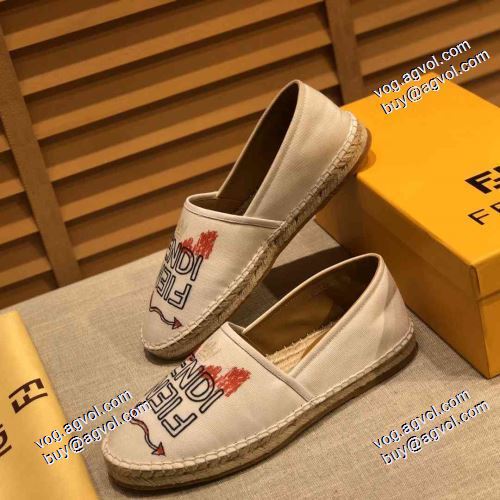 人気新品★超特価★ フェンディコピー 2021春夏 フェンディ FENDI カジュアルシュッズ 軽量
