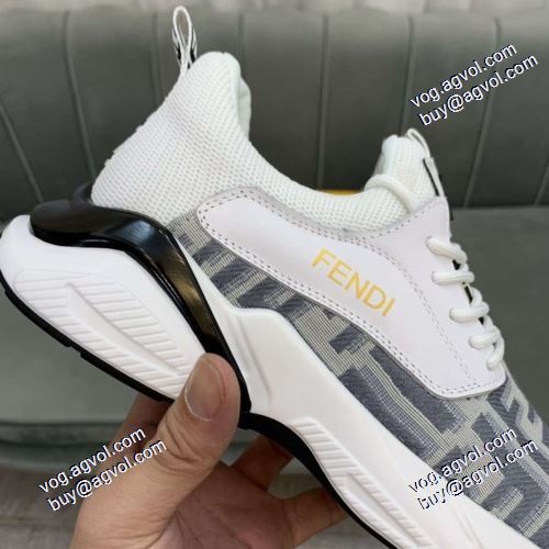 着心地抜群 フェンディコピー ブランド 4色可選 2021春夏 フェンディ FENDI レーシングシューズ リゾートスタイル