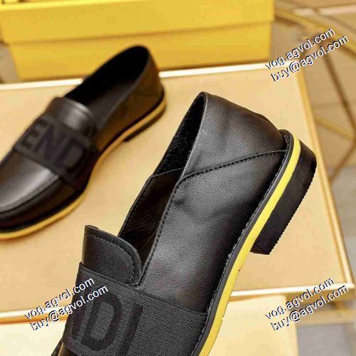ローファー 今買い◎得 フェンディブランドスーパーコピー 2021春夏 フェンディ FENDI 2色可選 歩きやすい　疲れない　痛くない
