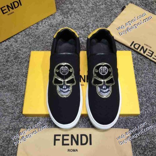 耐久性のある FENDIコピー 2021春夏 フェンディ FENDI 2色可選 ローヒール 着脱の簡単なスリップオンタイプ
