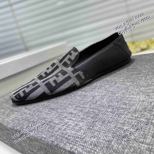モカシンシューズ 柔軟 2021春夏 フェンディ FENDI スタイリッシュな印象 FENDIブランド 偽物 通販