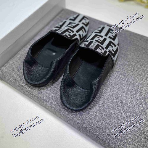 モカシンシューズ 柔軟 2021春夏 フェンディ FENDI スタイリッシュな印象 FENDIブランド 偽物 通販