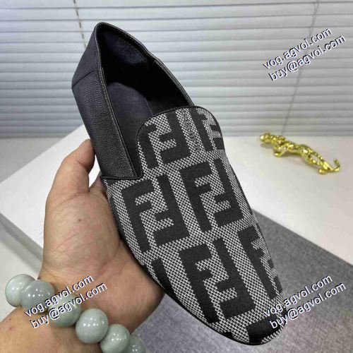 モカシンシューズ 柔軟 2021春夏 フェンディ FENDI スタイリッシュな印象 FENDIブランド 偽物 通販