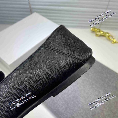 モカシンシューズ 柔軟 2021春夏 フェンディ FENDI スタイリッシュな印象 FENDIブランド 偽物 通販