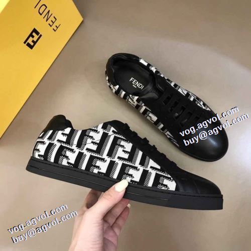 2021秋冬 フェンディ FENDI フラットシューズ コンフォート 3色可選 フェンディコピーブランド 柔軟 リゾートスタイル 軽い履き心地 希少価値大！
