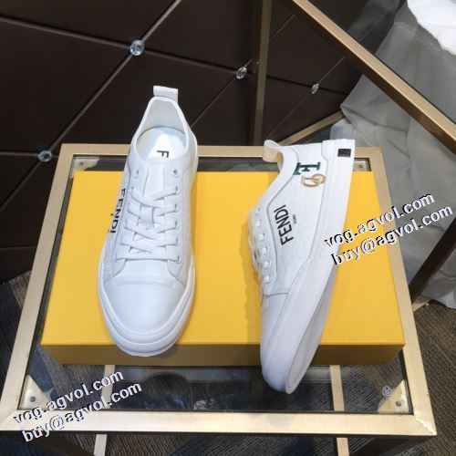 2021秋冬 フェンディ FENDI 人気新品★超特価★ フラットシューズ バレーボールシューズ リゾートスタイル 滑りにくい ポップ フェンディスーパーコピー