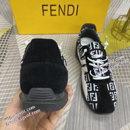 選べる極上 2021秋冬 フェンディ FENDI カジュアルシューズ 2色可選 冬用防寒 高機能防滑ソール フェンディスーパーコピー 激安 優しい履き心地 クッション加工