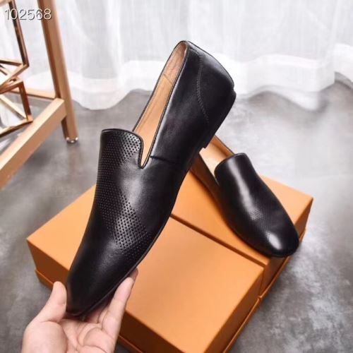 3色可選 エスバドリーユ エルメスブランド 偽物 通販 2021秋冬 エルメス HERMES ロングノーズ 超目玉 ポップ 
