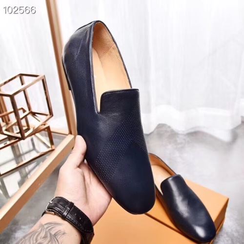 3色可選 エスバドリーユ エルメスブランド 偽物 通販 2021秋冬 エルメス HERMES ロングノーズ 超目玉 ポップ 