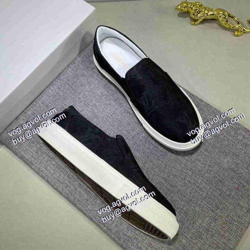 ルイ ヴィトンブランド 偽物 通販 カジュアルシューズ 人気商品登場 2021春夏 ルイ ヴィトン LOUIS VUITTON 