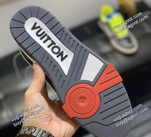 2021春夏 ルイ ヴィトン LOUIS VUITTON セレブ風  スニーカー フラットシューズ ヴィトン 靴 コピー