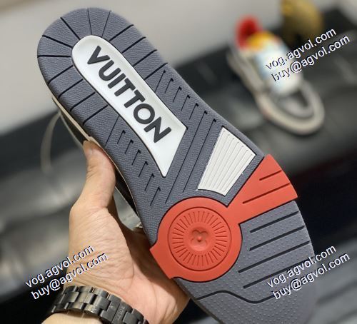 モデル大絶賛? 2021春夏 ルイ ヴィトン LOUIS VUITTON スニーカー フラットシューズ LV コピー