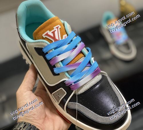 ルイ ヴィトン LOUIS VUITTON 2021春夏 大人のセンスを感じさせるルイ ヴィトンブランド コピー カジュアルシュッズ