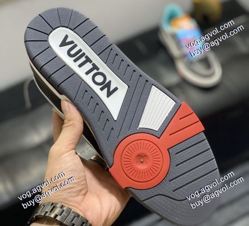 ルイ ヴィトン LOUIS VUITTON 2021春夏 大人のセンスを感じさせるルイ ヴィトンブランド コピー カジュアルシュッズ