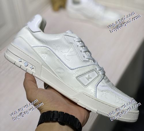 お洒落自在 ルイ ヴィトン LOUIS VUITTON 2色可選 2021春夏 LOUIS VUITTONスーパーコピー 高機能防滑ソール