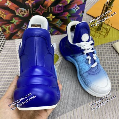 2021春夏 強い魅力を感じる一枚 ルイ ヴィトン LOUIS VUITTON 2色可選 足馴染みのいい LOUIS VUITTONブランドスーパーコピーランニングシューズ