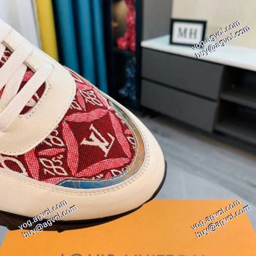 売れ筋のいい 柔軟 ルイ ヴィトン LOUIS VUITTON 2色可選 2021春夏 ランニングシューズ ルイ ヴィトンブランドコピー