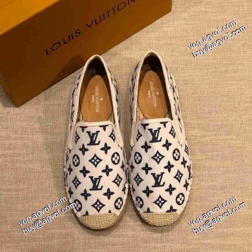 女性にも男性にも適応 2021春夏 ルイ ヴィトン LOUIS VUITTON 大好評 モカシンシューズ LOUIS VUITTONコピーブランド 3色可選