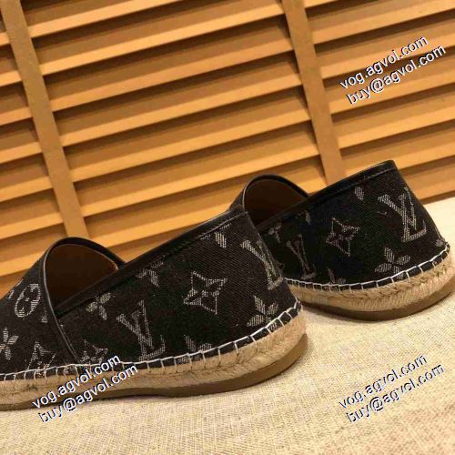 女性にも男性にも適応 2021春夏 ルイ ヴィトン LOUIS VUITTON 大好評 モカシンシューズ LOUIS VUITTONコピーブランド 3色可選