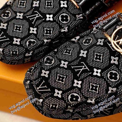 履き心地のいい ルイ ヴィトン LOUIS VUITTON スリップオン2021春夏 ルイ ヴィトンスーパーコピー 激安 存在感のある