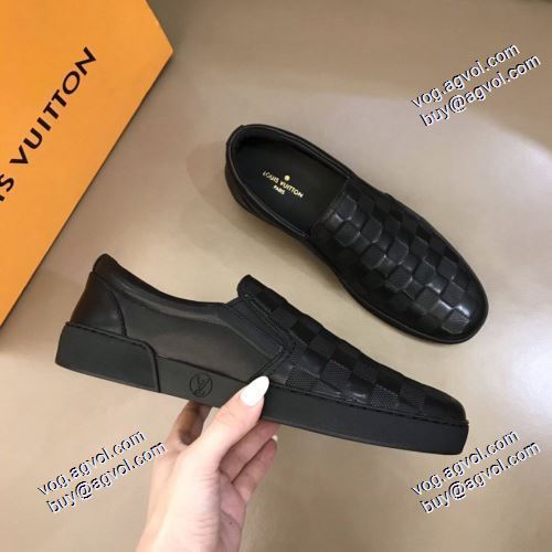 モカシン 超軽量設計 2021春夏 2色可選 ルイ ヴィトン LOUIS VUITTON 落ち着いた感覚 ルイ ヴィトンスーパーコピー