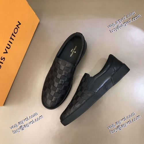 モカシン 超軽量設計 2021春夏 2色可選 ルイ ヴィトン LOUIS VUITTON 落ち着いた感覚 ルイ ヴィトンスーパーコピー