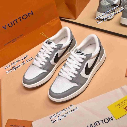 ルイ ヴィトンコピー 2021秋冬 ルイ ヴィトン LOUIS VUITTON 早くも完売している ランニングシューズ 2色可選 女性にも男性にも適応 流行や季節に拘らないデザイン