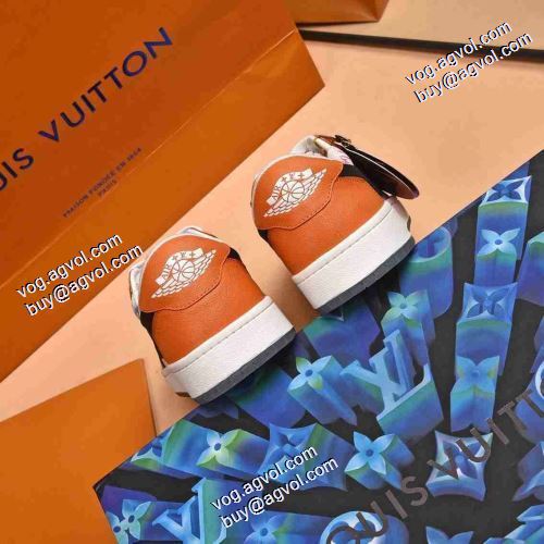 ルイ ヴィトンコピー 2021秋冬 ルイ ヴィトン LOUIS VUITTON 早くも完売している ランニングシューズ 2色可選 女性にも男性にも適応 流行や季節に拘らないデザイン