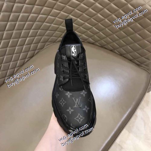 芸能人に愛用者続出 ルイ ヴィトンブランドスーパーコピー 2021秋冬 ルイ ヴィトン LOUIS VUITTON 履き心地抜群 2色可選 革靴 フルグレインレザー 