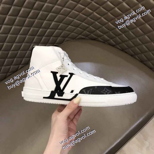 2色可選 ルイ ヴィトンコピー 足馴染みのいい 2021秋冬 ルイ ヴィトン LOUIS VUITTON 芸能人に愛用者続出 ハイトップシューズ ポップ