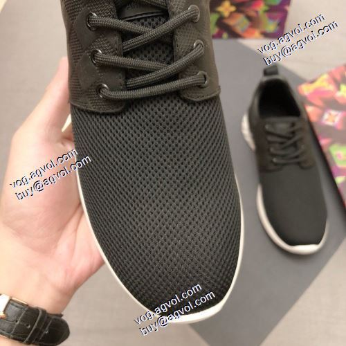 2色可選 スニーカー ジョギング 履き心地抜群 2021秋冬 ルイ ヴィトンスーパーコピー ルイ ヴィトン LOUIS VUITTON もっとも高い人気を誇る 